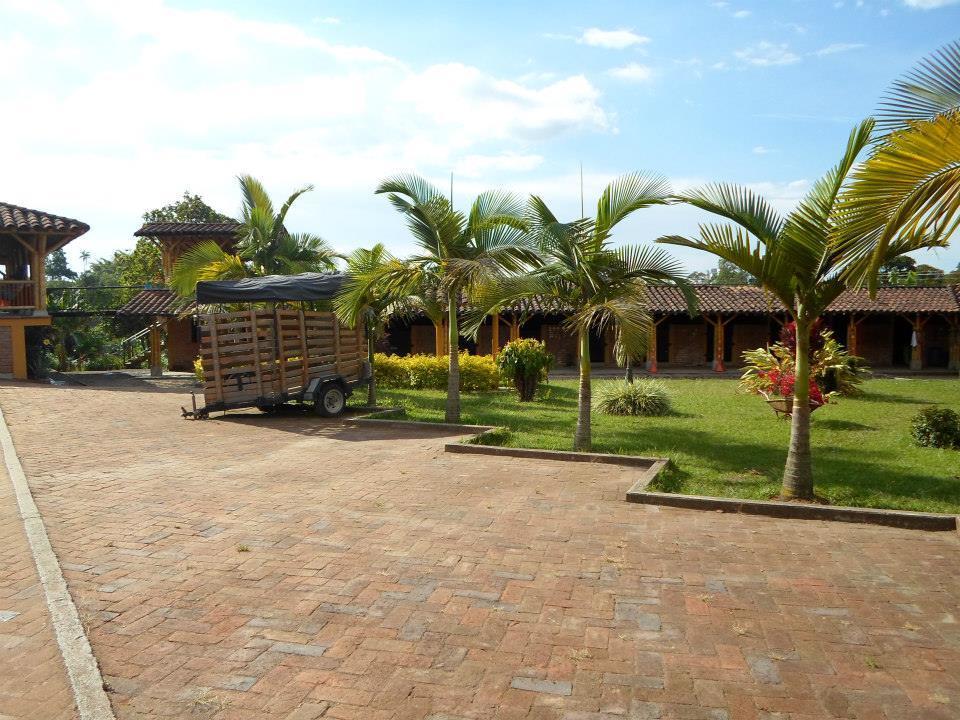Finca El Diamante Villa Calarcá Eksteriør billede