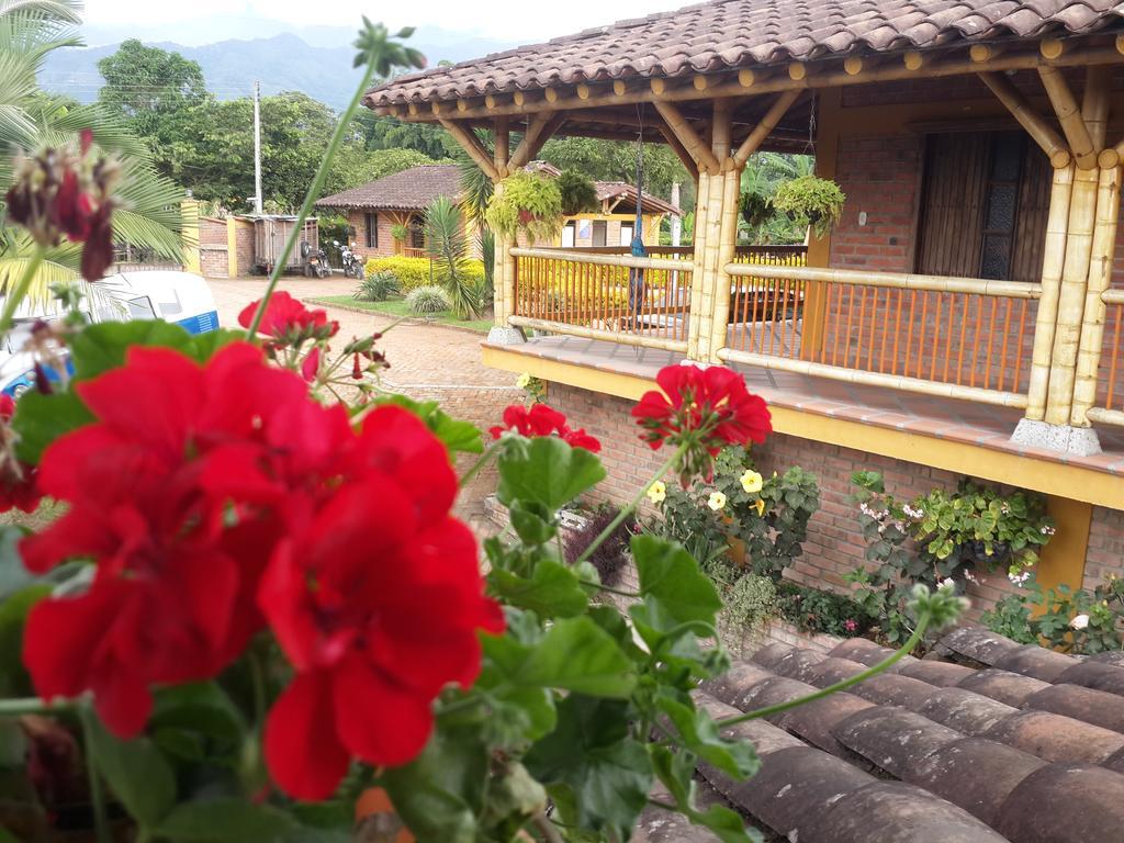 Finca El Diamante Villa Calarcá Eksteriør billede