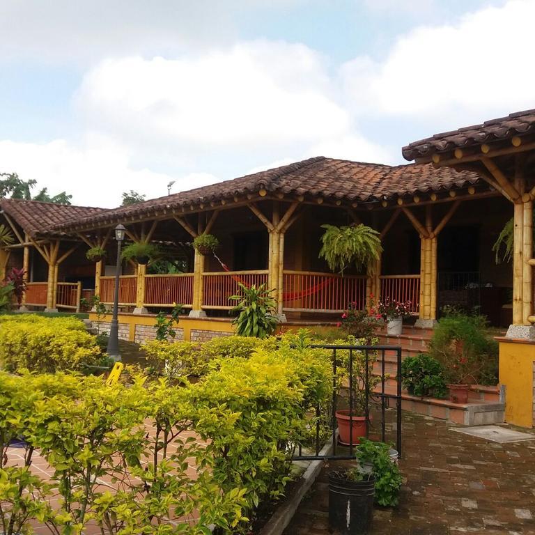 Finca El Diamante Villa Calarcá Eksteriør billede